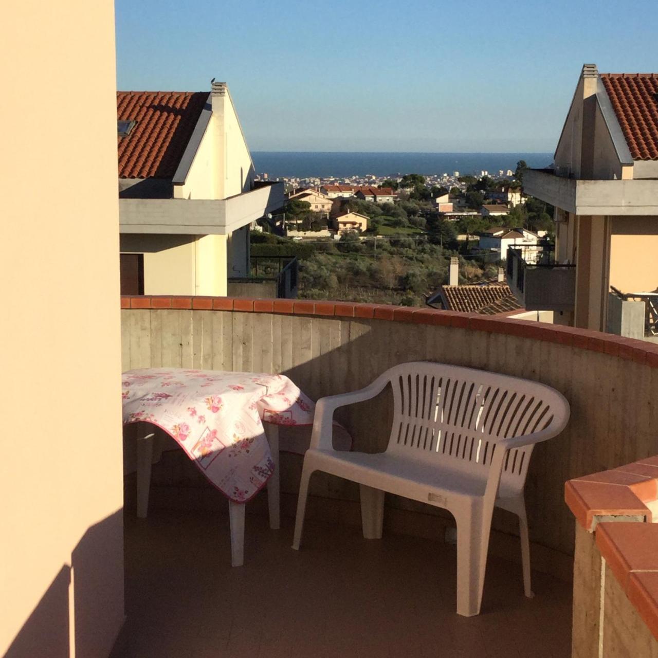B&B Mirella Читта Сань Анджело Экстерьер фото